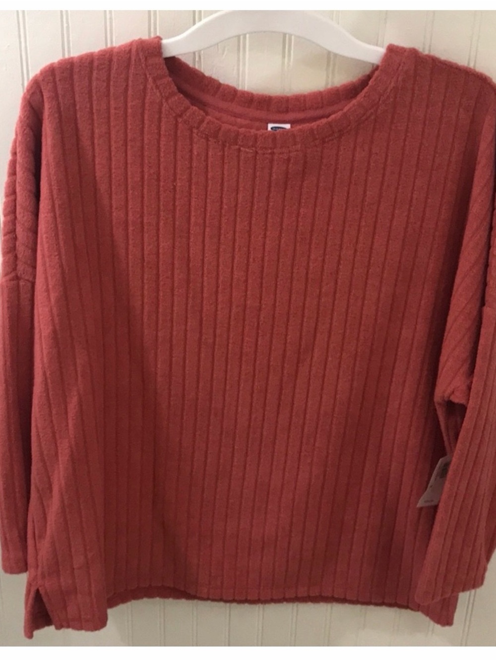 NWT Medium Ribbed Crewneck Top in Warm Terracotta by Old Navy - Fall